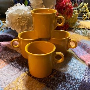 Set of 4 Homer Laughlin Fiesta Ware Yellow/gold Color Coffee Mugs 8oz